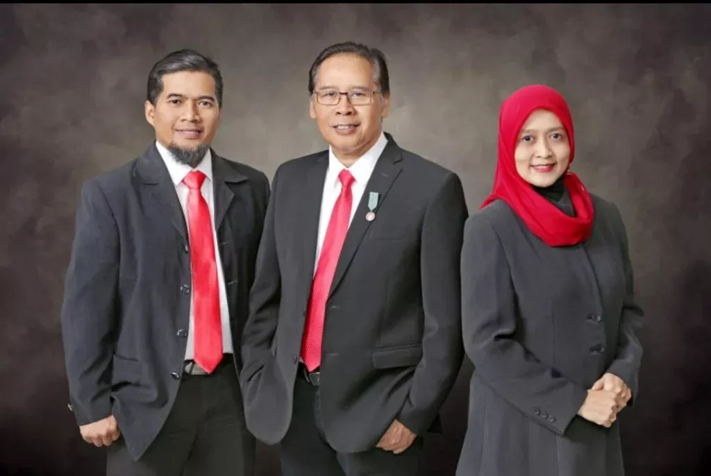 Dekan Fakultas Teknik Elektro Telkom University Menjadi Anggota Dewan Bandung Smart City