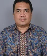 UKE KURNIAWAN USMAN